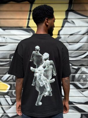 טישרט הוגו שחורה אוברסייז לוגו קידמי ואחורי