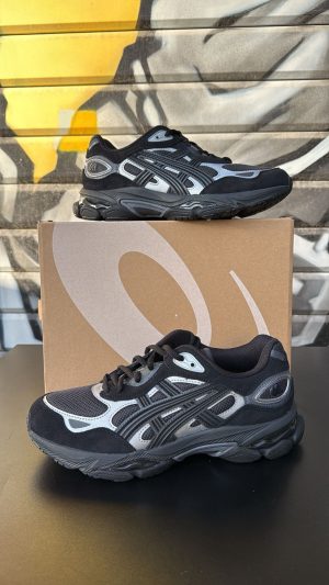 ASICS NYC שחור אפור