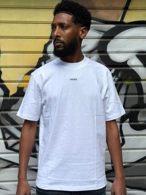 בייסיק הוגו חלקה לבן שחור