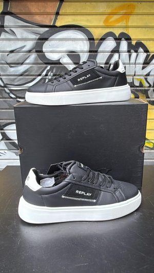 סניקרס ריפלי שטוחה שחור לבן