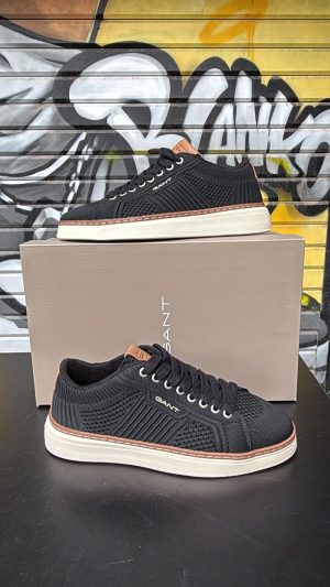 סניקרס גאנט שחורות סרוגות