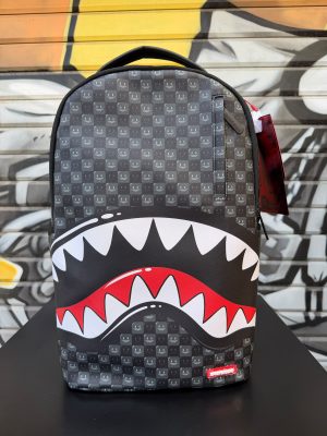 BACK TO SCHOOL SPRAYGROUND 06