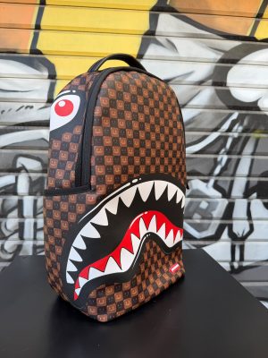 BACK TO SCHOOL SPRAYGROUND 04
