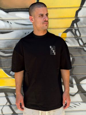 טישרט GCDS שחורה לוגו בחזה ובמרכז הגב