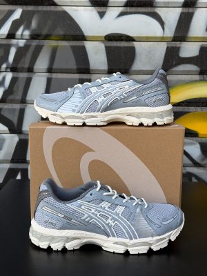 ASICS KAYANO 12.1
